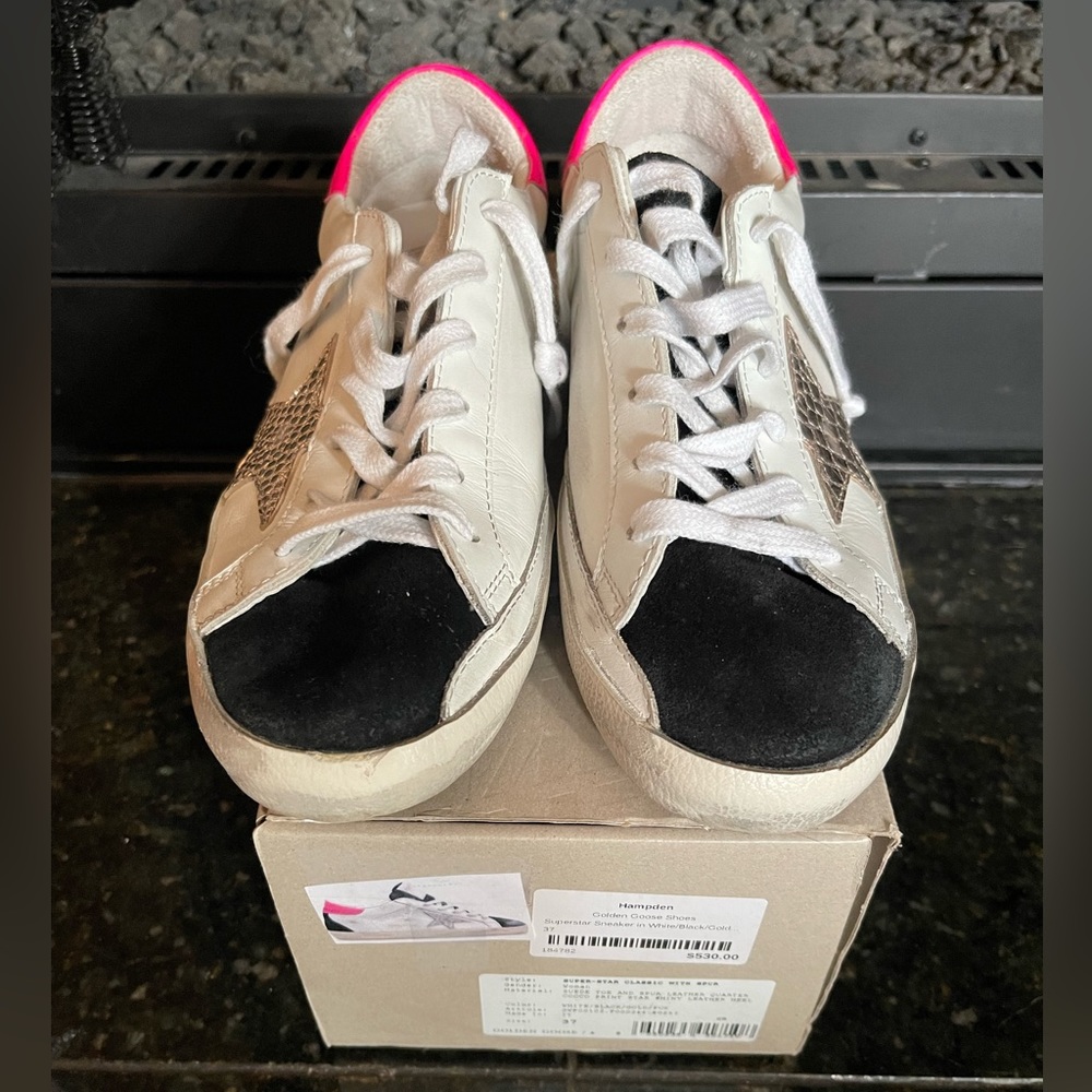 Golden Goose women’s Superstar, Size 37 NIB